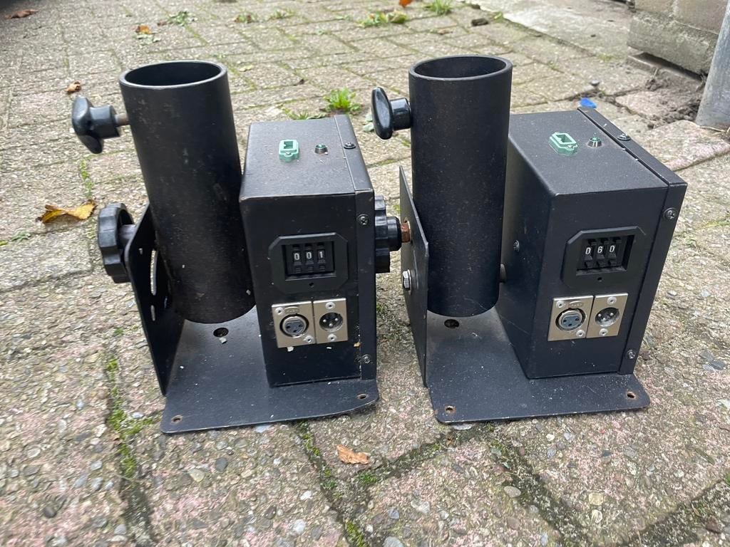 Confettikanon op DMX Confetti Kanon Confetti Shooter Shooter, Ophalen of Verzenden, Zo goed als nieuw, Overige typen, Geluidgestuurd