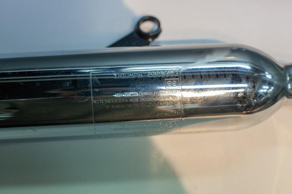 Silencieux origine Triumph Bonneville, Ophalen, Gebruikt