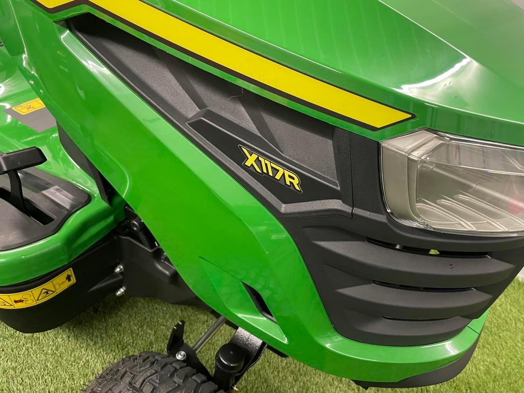 !!Stock verkoop!! Zitmaaier John Deere X117R (nieuw), Jardin & Terrasse, Tondeuses autoportées, Enlèvement, Neuf, Démarrage électrique