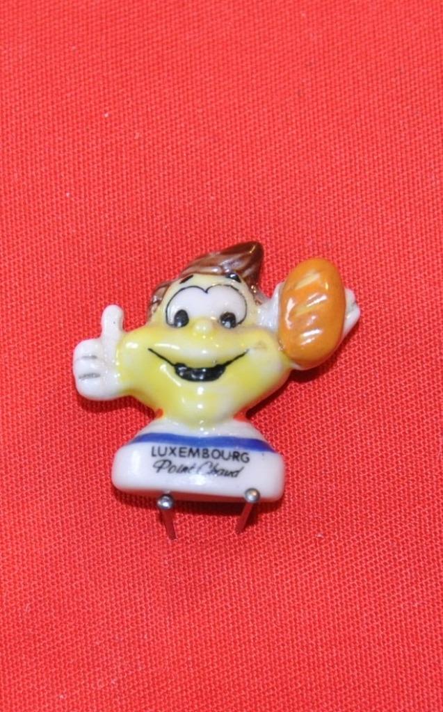 feve en porcelaine point chaud luxembourg, Enlèvement ou Envoi, Comme neuf, Autres types