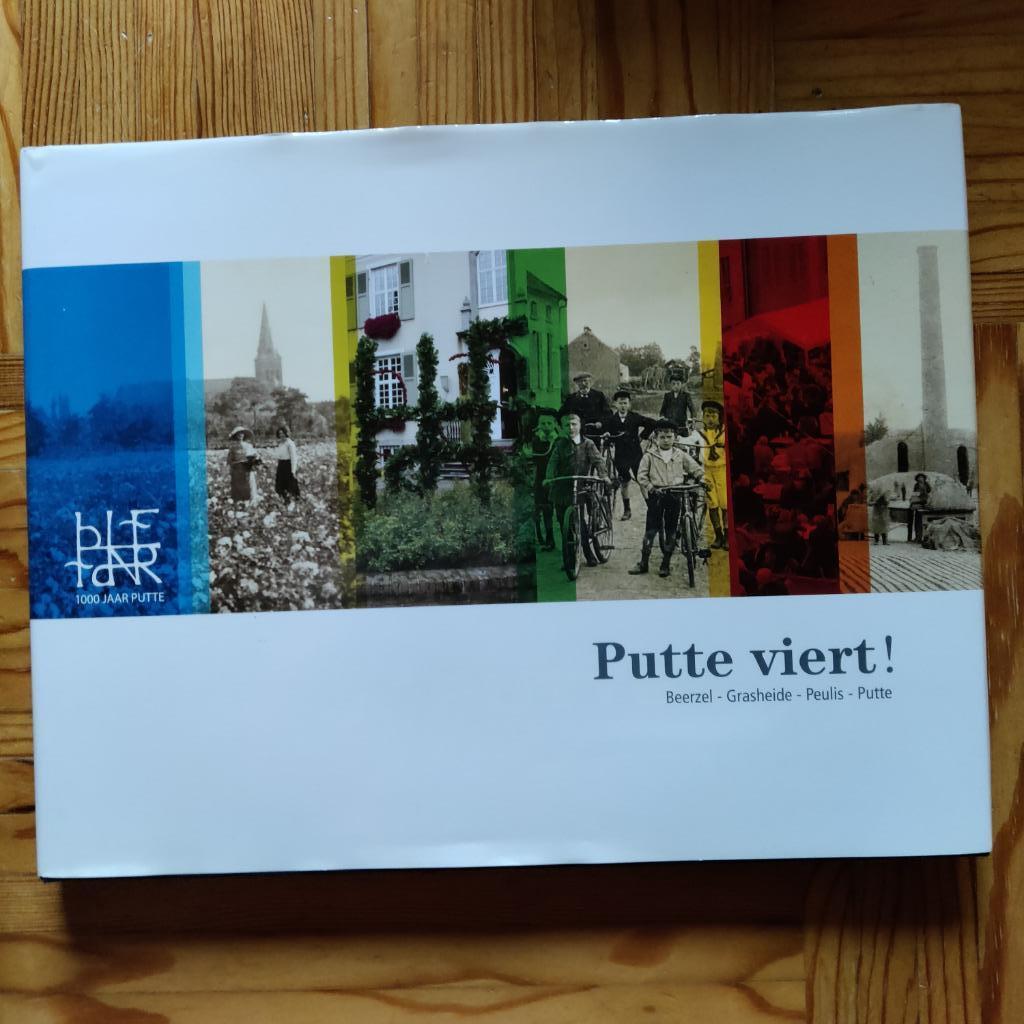 Putte viert, Ophalen of Verzenden, Zo goed als nieuw