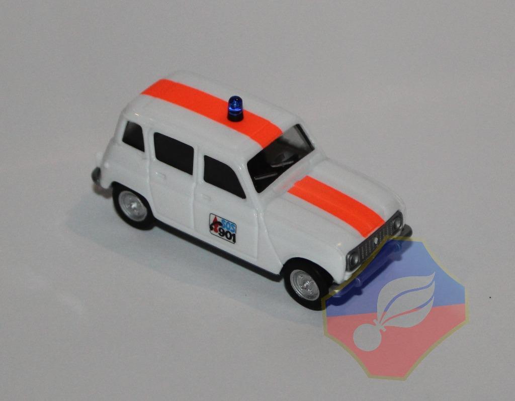RIJKSWACHT RENAULT  R4  1/87, Verzenden, Rijkswacht, Miniatuur of Beeldje