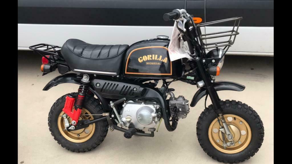 Verzameling Honda Dax , monkey , gorilla, Motoren, Particulier, 4 cilinders