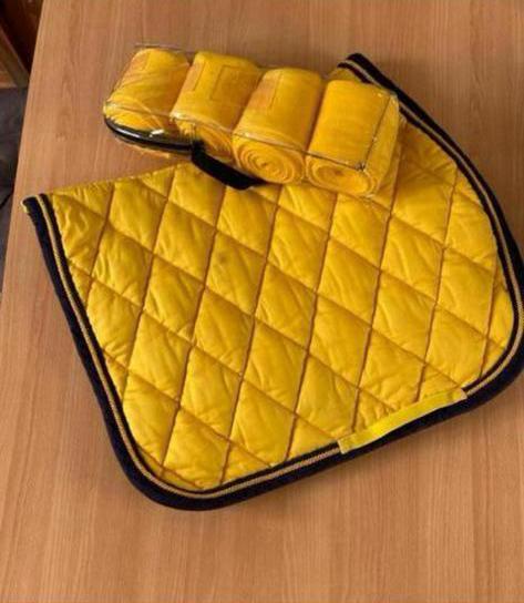Geel zadeldek + band van het merk BR, Dieren en Toebehoren, Ophalen of Verzenden, Zo goed als nieuw