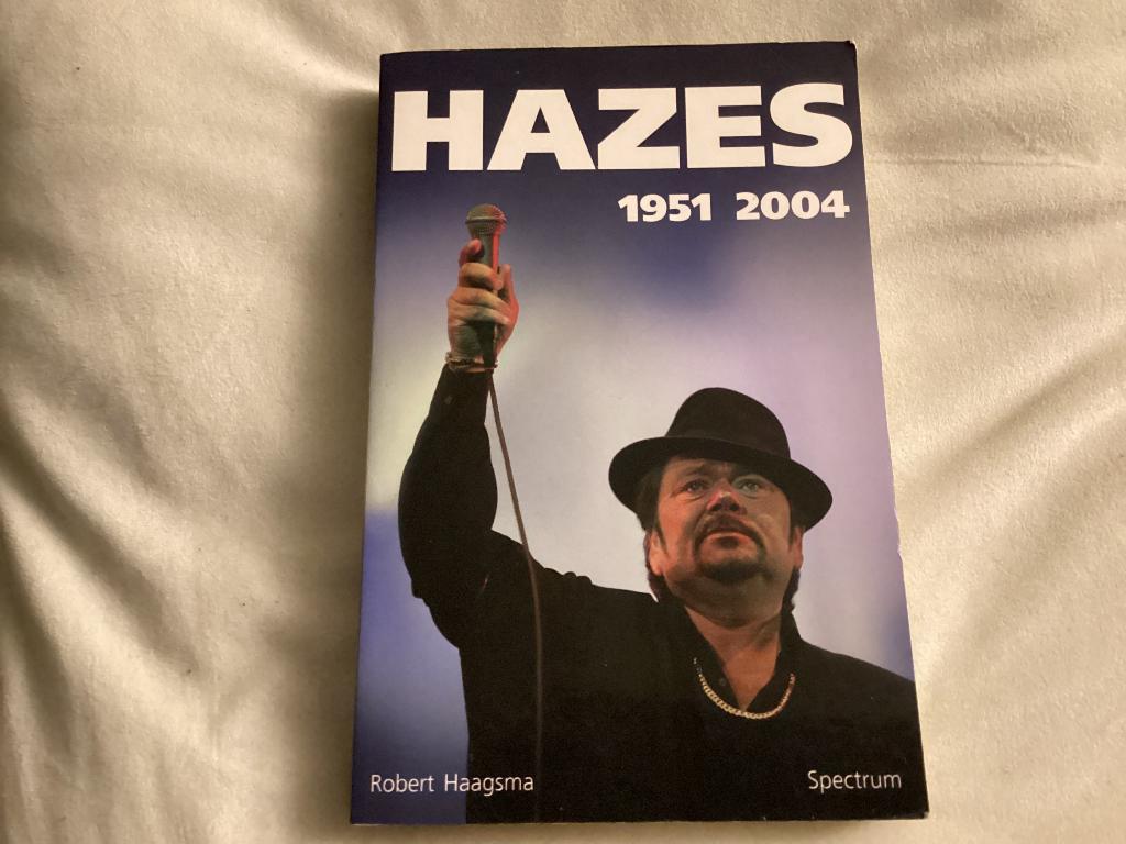 Hazes 1951 2004, Livres, Musique, Enlèvement ou Envoi, Général