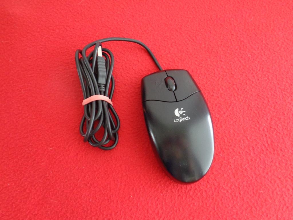 Souris ordinateur avec fil Logitech P/N810-000361, Envoi, Utilisé, Souris, Logitech