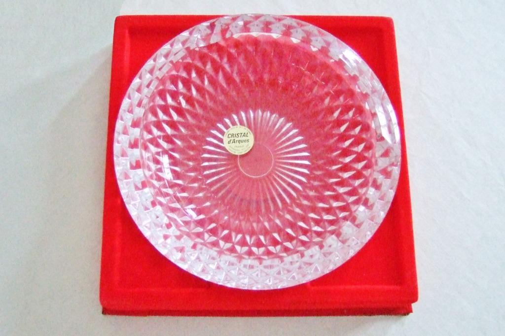 Cendrier taille diamant cristal d'Arques 16 cm., Antiquités & Art, Enlèvement ou Envoi