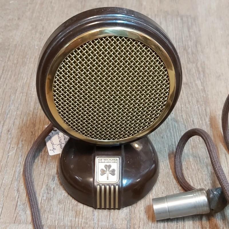 Microphone à condensateur Grundig avec collecteur en bakélit, Enlèvement ou Envoi, ., Grundig, Utilisé