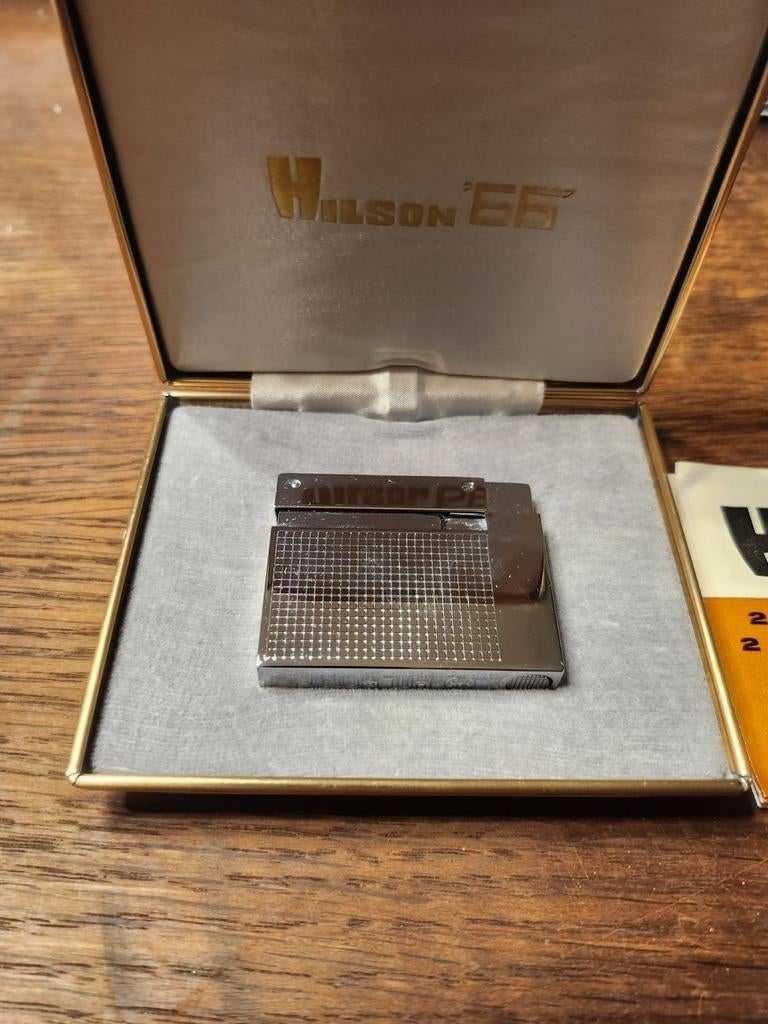 2 klasse aanstekers Hilson 66 en philip morris., Verzamelen, Ophalen, Gebruikt