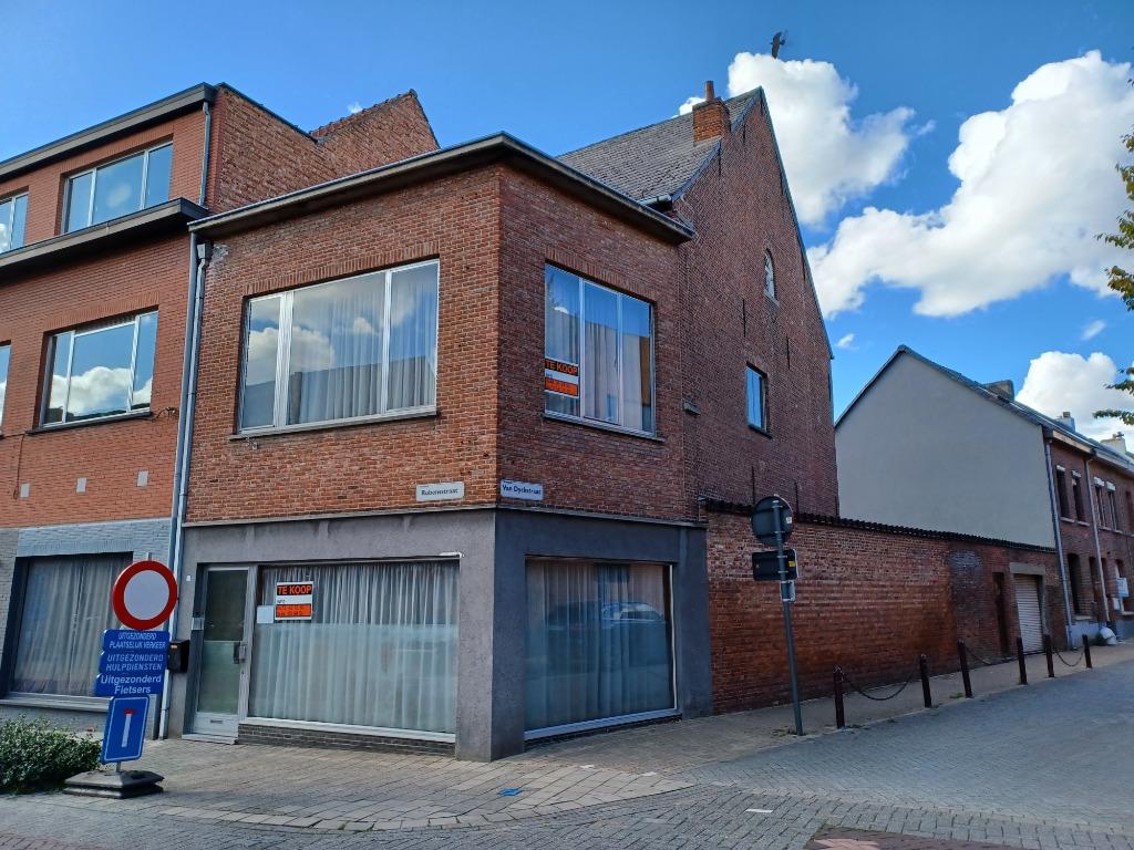 Handels- en/of woonruimte Kontich centrum, 400 m², Anvers (ville), Ventes sans courtier, Jusqu'à 200 m²