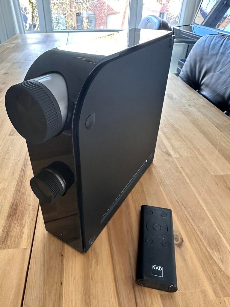 NAD D7050 Direct Digital Network Amplifier, Ophalen, Zo goed als nieuw