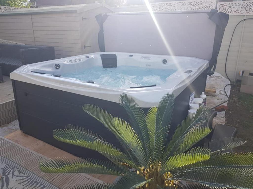 jacuzzi Neuf livraison cover escalier produits+plus offerts, Jardin & Terrasse, Enlèvement ou Envoi, Neuf