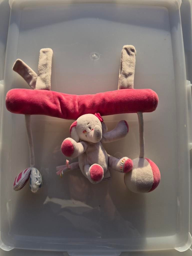 Jouet pour maxi Cosi ou poussette noukies, Enlèvement