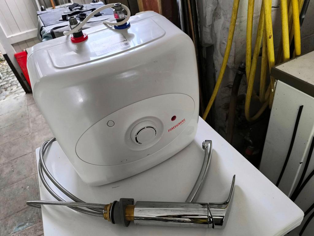 Chauffe eau cuisine NEUF avec robinet HANS GROHE, Neuf, Moins de 3 ans, Boiler, Enlèvement