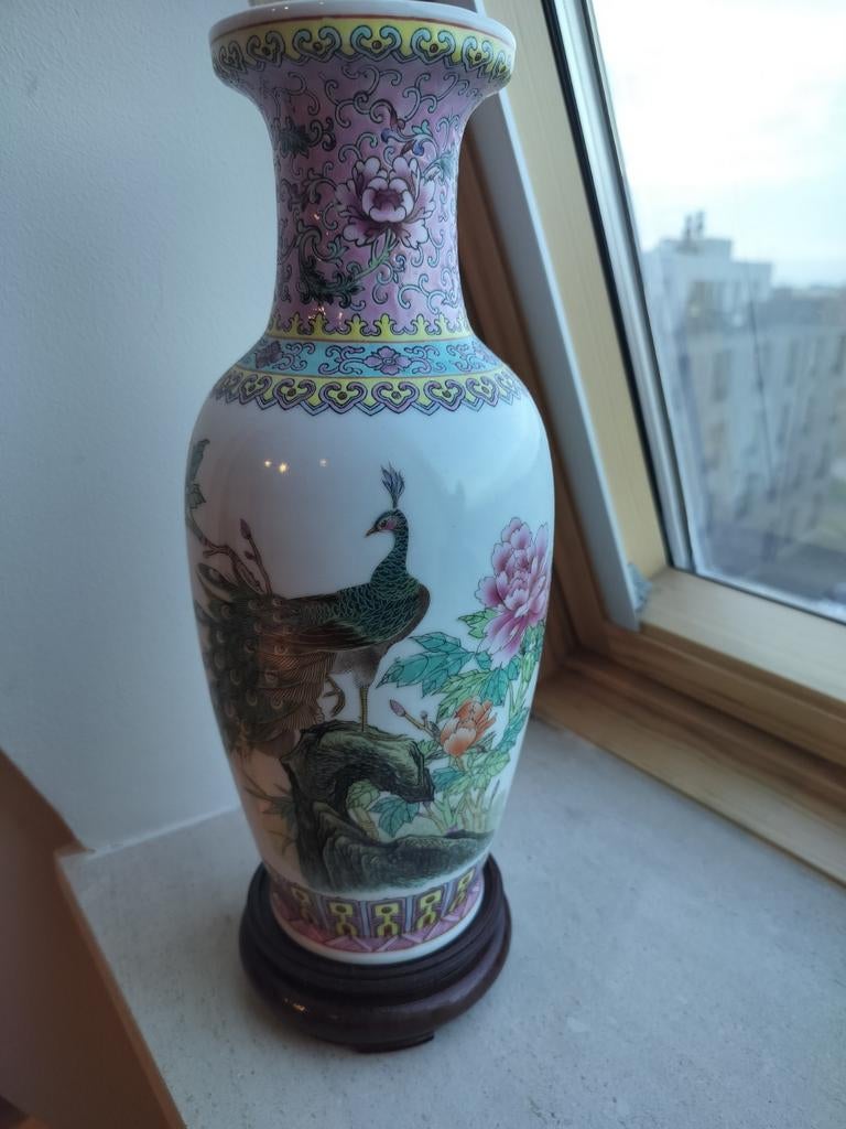 Vase chinois, Enlèvement