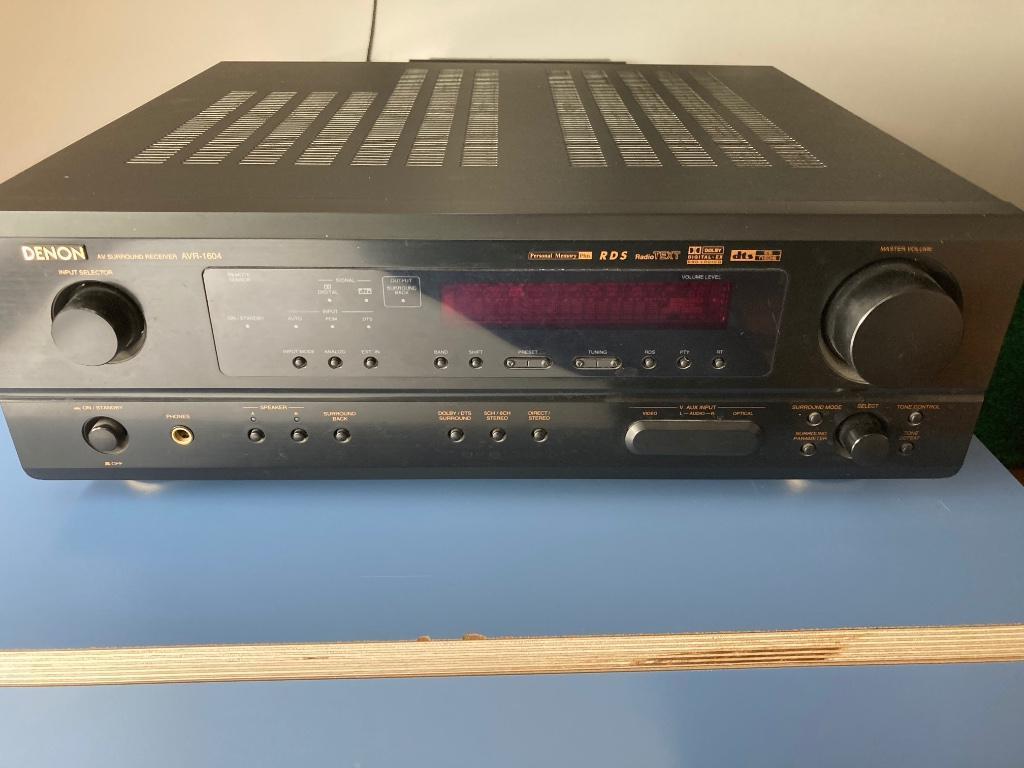 DENON AV SURROUND RECEIVER AVR-1604 met Wharfedale boxen, Denon, Comme neuf, Enlèvement, 120 watts ou plus