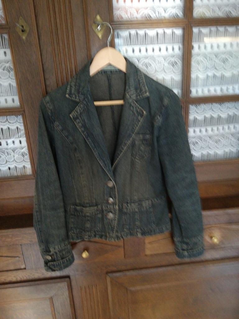 Veste jeans dame. Sandwich. Taille 36.Neuve., Enlèvement ou Envoi, Comme neuf