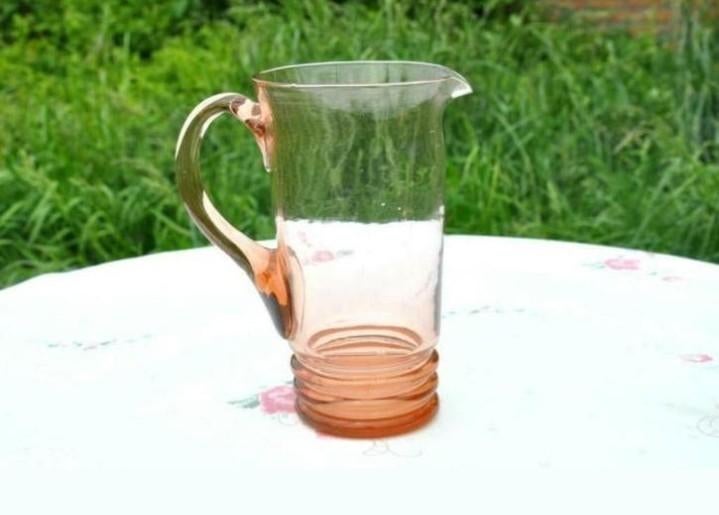 § pichet en verre rose soufflet, Enlèvement ou Envoi