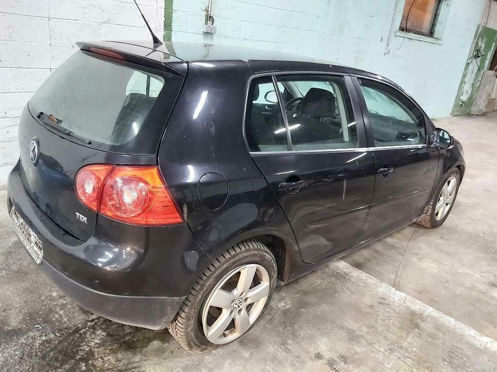 A vendre toutes pieces VW Golf 5 5 portes, Enlèvement, Utilisé, Volkswagen