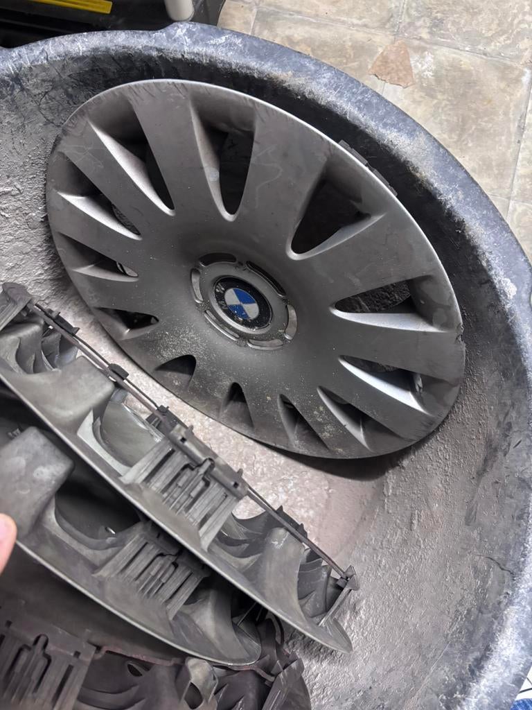 Wieldeksel bmw, Ophalen, Gebruikt