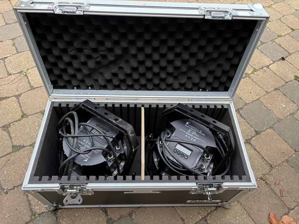2 stuks Outdoor stage par 12x8W in flightcase, Enlèvement, Comme neuf, Lumières, Couleur