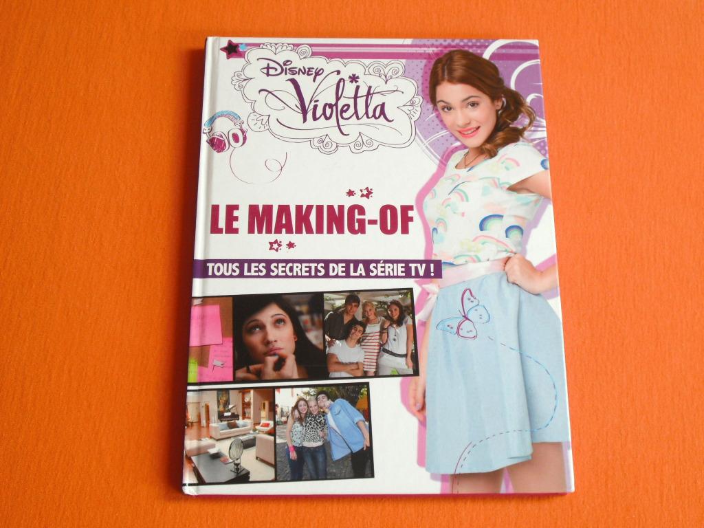 VIOLETTA * LE MAKING - OF * DISNEY *, Boeken, Ophalen of Verzenden, Gelezen, Non-fictie