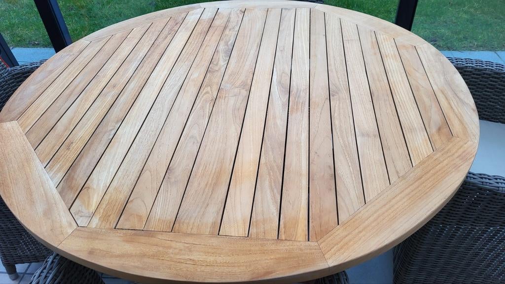 Tuintafel met 4 zeteltjes, Ophalen