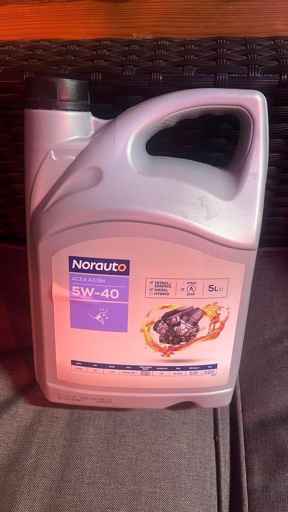 Huile moteur 5 L Norauto 5W-40 LL-01, Enlèvement ou Envoi