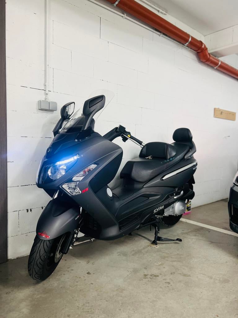 SyM GTS 125 i etat nikel, Enlèvement, Comme neuf