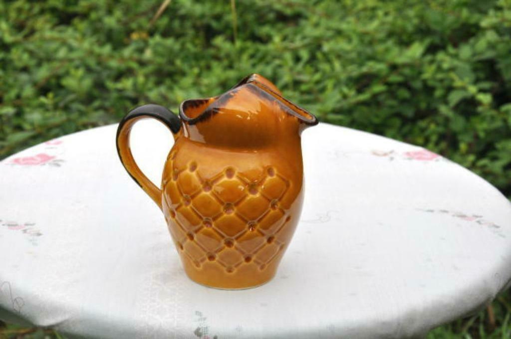 § pichet poterie mireille, Antiquités & Art, Enlèvement ou Envoi