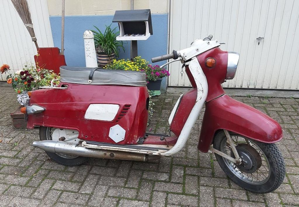 Oldtimer scooter Tatran 125cc, Motoren, Scooter, 125 cc, 1 cilinder
