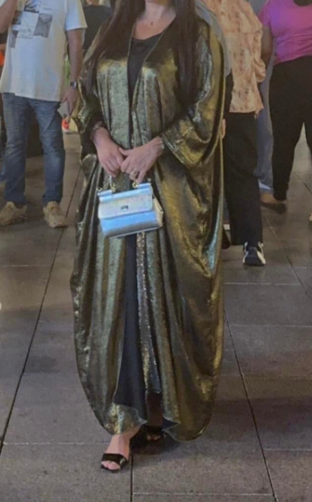 Prachtige felgroene abaya, Kleding | Dames, Ophalen of Verzenden, Zo goed als nieuw, Groen
