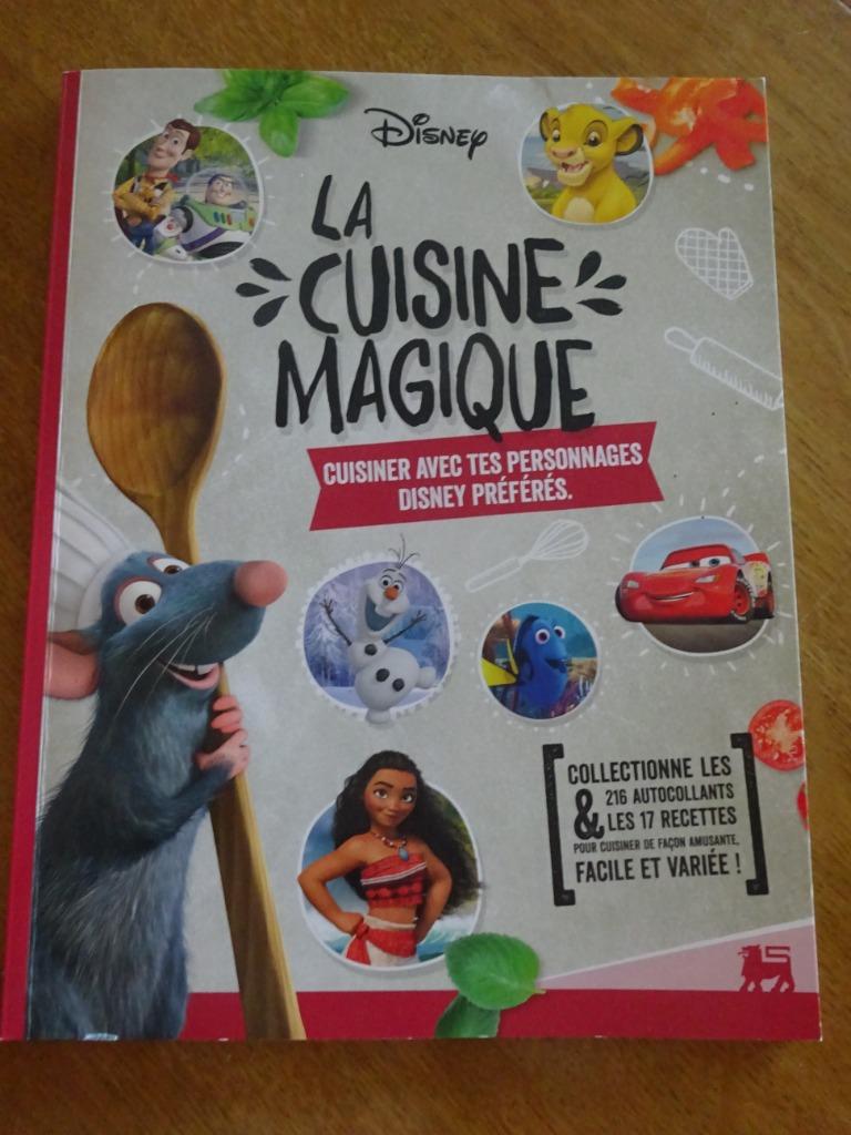 Album Delhaize La Cuisine Magique complet et parfait état, Autres supermarchés, Enlèvement ou Envoi