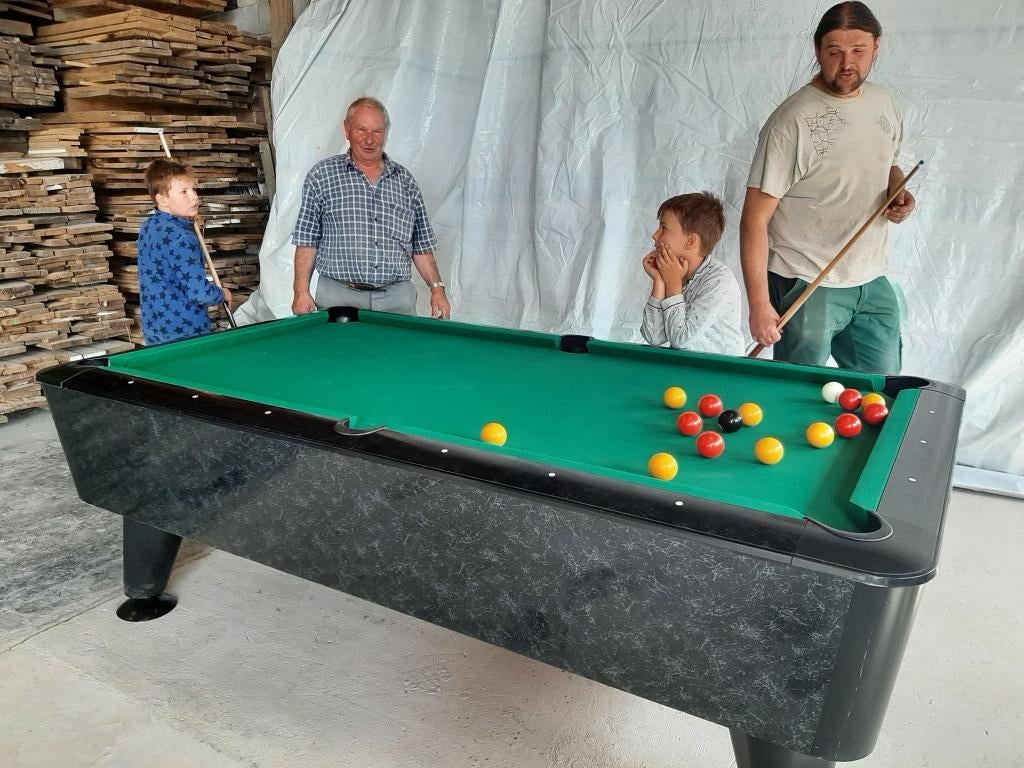 Allerlei poolbiljarts., Ophalen of Verzenden, Zo goed als nieuw, Pooltafel