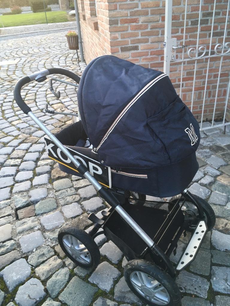 KOOPJE:  kinderkoets Mutsy, Ophalen, Gebruikt, Verstelbare duwstang, Combiwagen