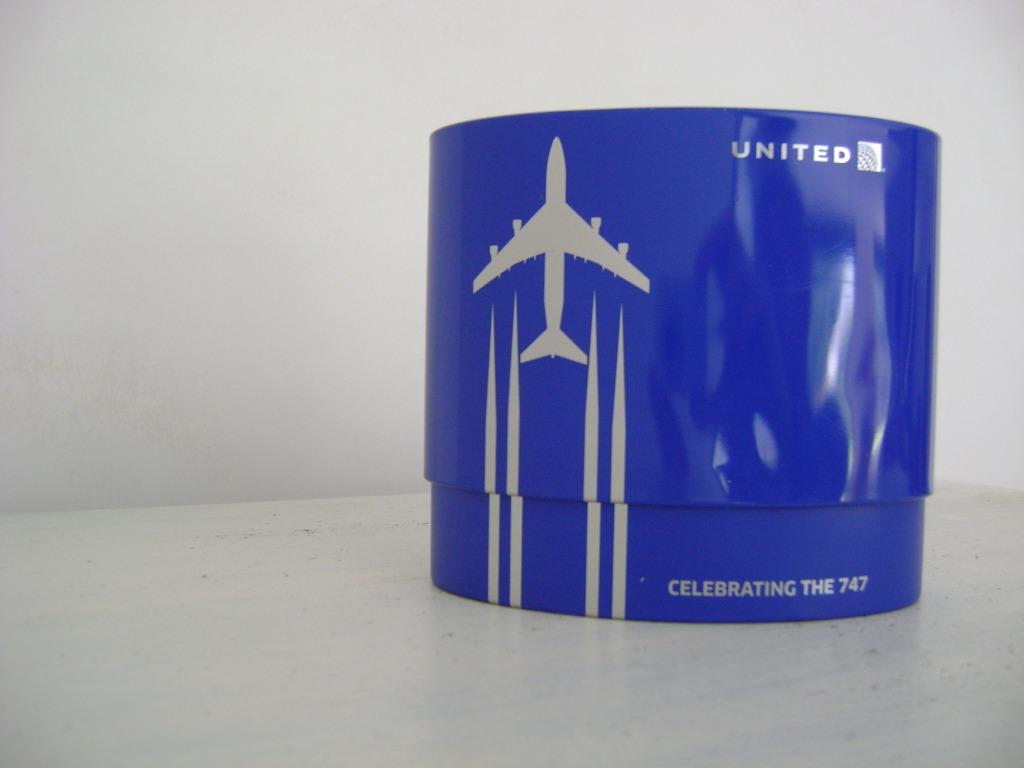 blikken doos met gadgets boeing 747 United, Ophalen of Verzenden