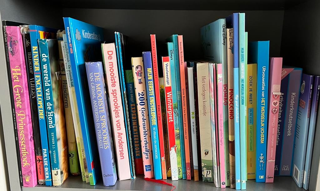 Reeks boeken voor kinderen: sprookjes,encyclopedie,verhalen, Ophalen, Gelezen