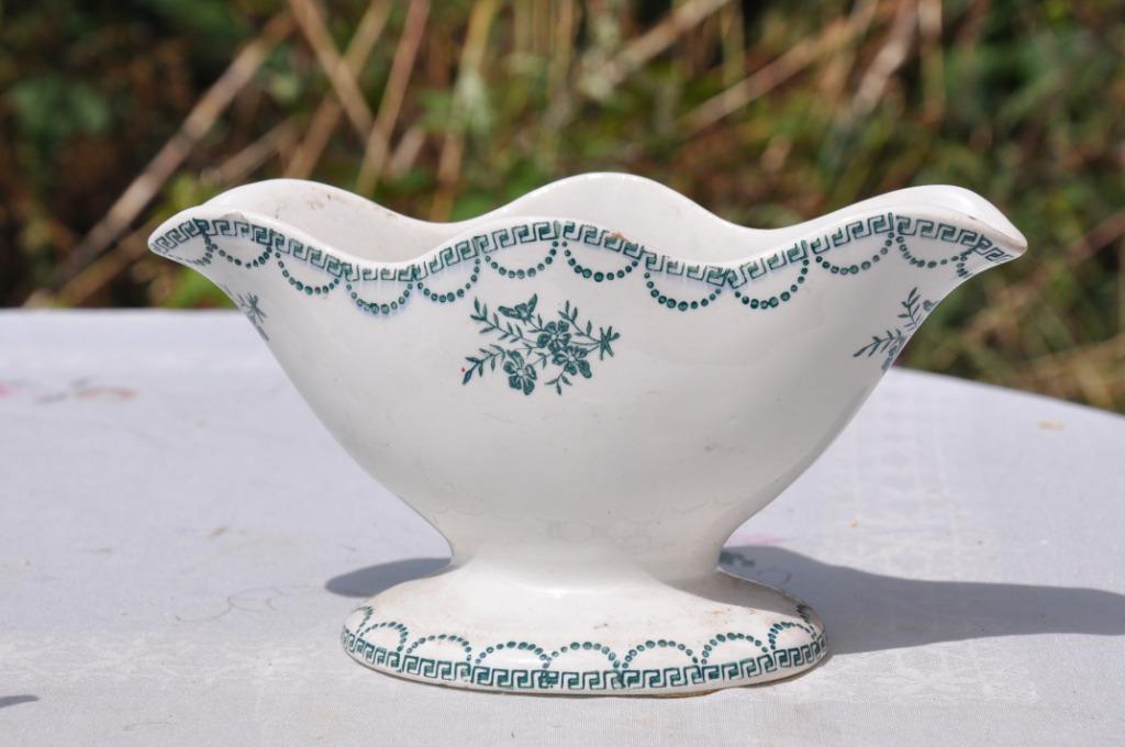 sauciere saint amand guirlande fleur verte, Enlèvement ou Envoi