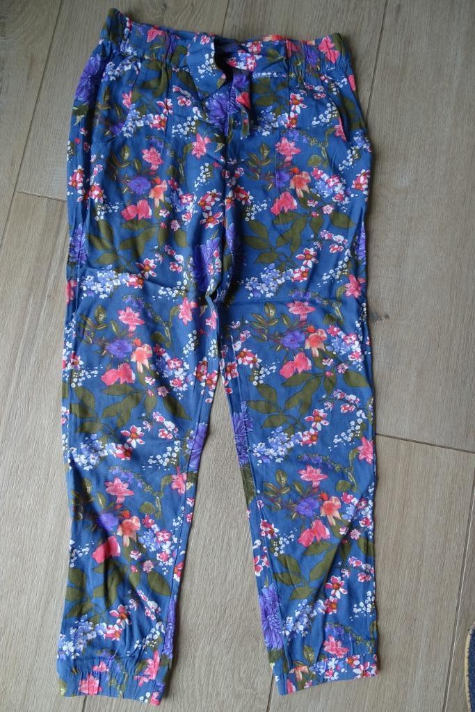 Toffe losse zomerbroek C&A maat 140, Kinderen en Baby's, Kinderkleding | Maat 122, Broek, Gebruikt, C&A, Meisje
