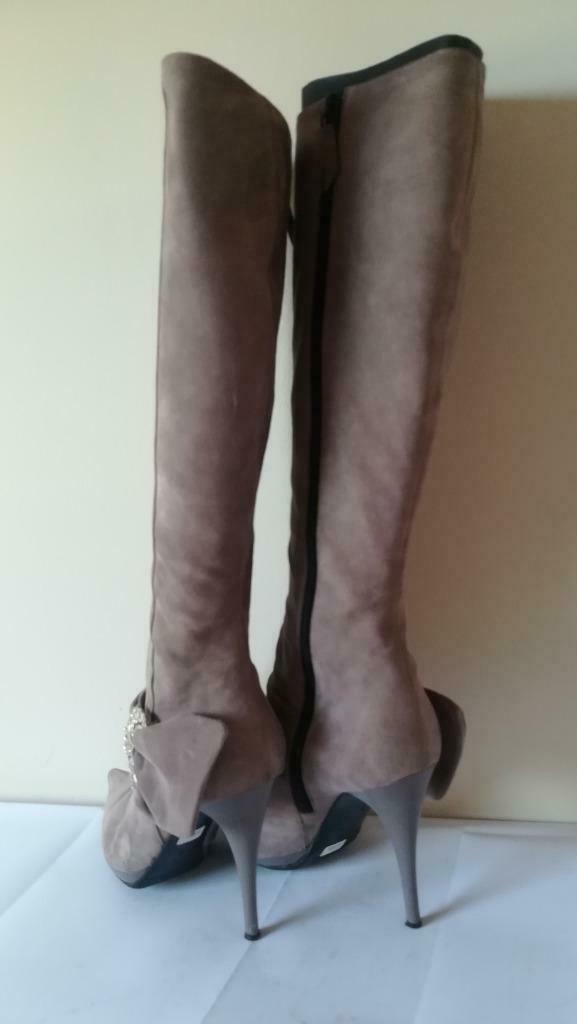 614B * CASADEI superb lila volledig leren laarzen (37), Kleding | Dames, Hoge laarzen, Overige kleuren, Verzenden, Gedragen