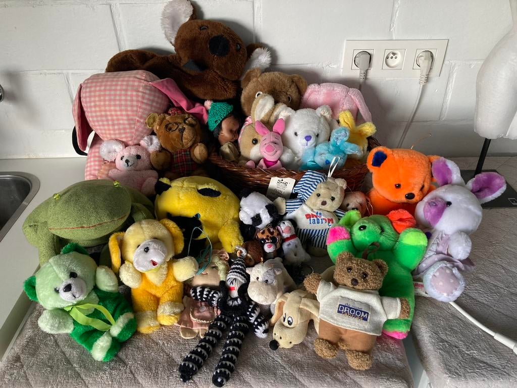 Knuffels groot & klein, Kinderen en Baby's, Speelgoed | Knuffels en Pluche, Ophalen, Gebruikt