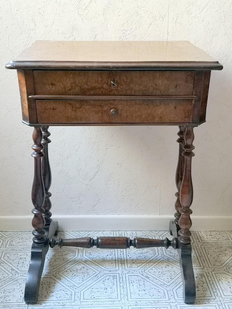 petit table 2 tiroirs, 25 à 50 cm, Moins de 100 cm, Enlèvement, Utilisé