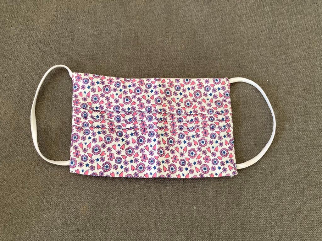 Nouveau masque buccal, Divers