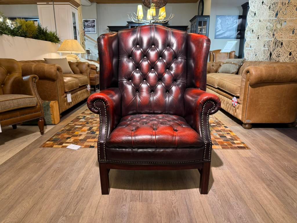 Originele chesterfield oor fauteuil Buttonseat antiek rood, Enlèvement ou Envoi, Comme neuf