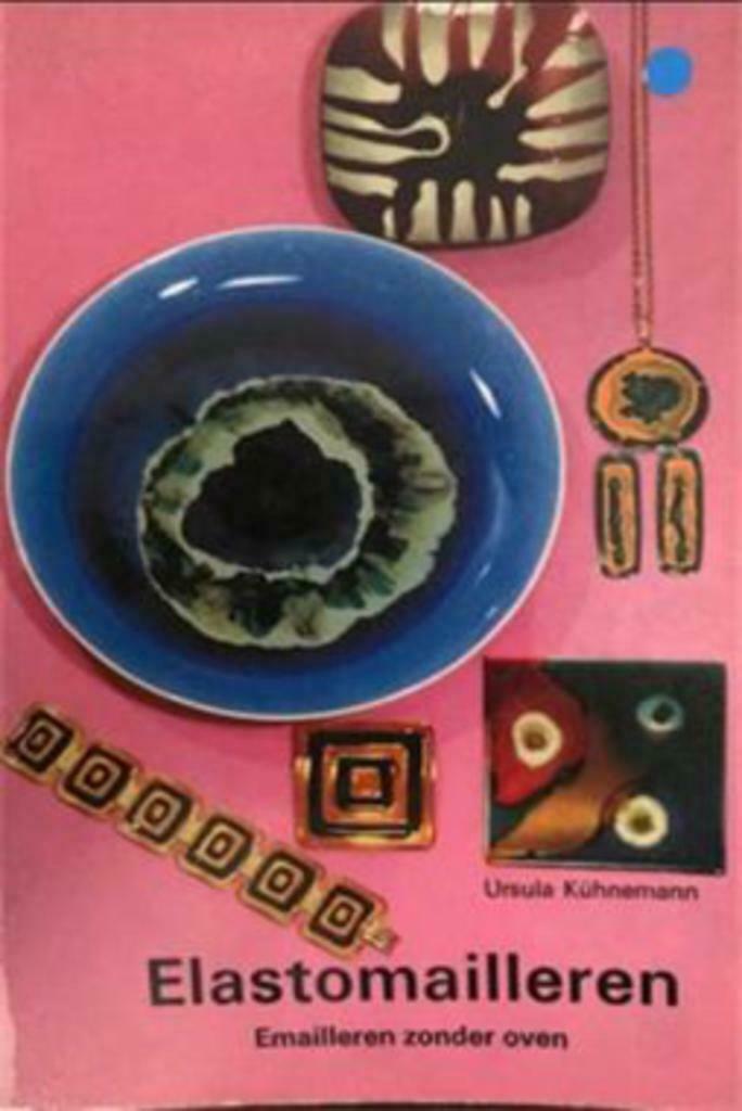Elastomailleren, Ursula Kuhnemann, Enlèvement ou Envoi, Utilisé