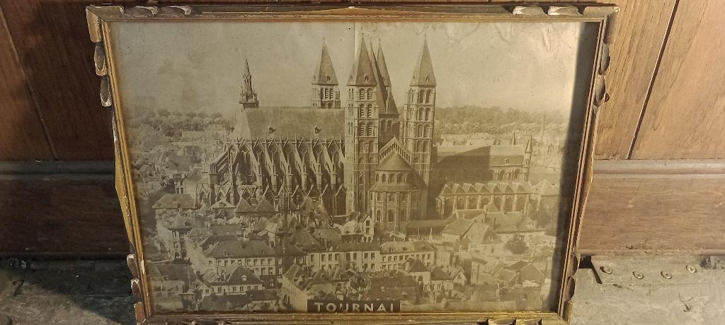 Foto oude kathedraal van Doornik, 26x36, n412, Ophalen of Verzenden