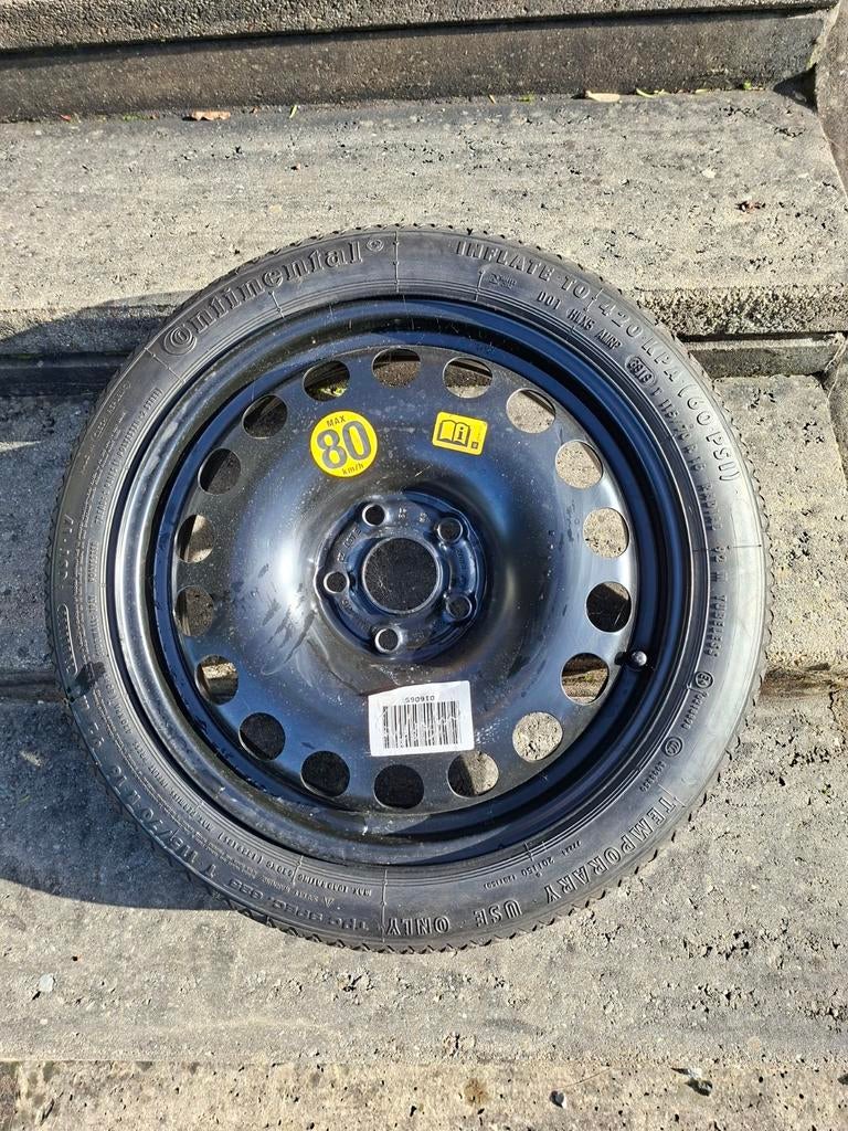 Pneus  secours nouveau continental 115/70/R16, Neuf, 16 pouces, Pneus été, Pneu(s)
