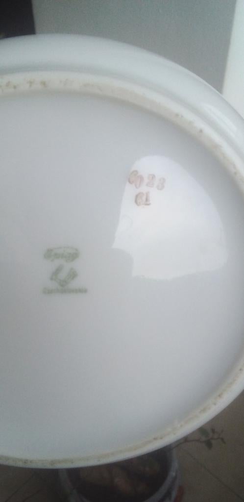 théière porcelaine, Enlèvement