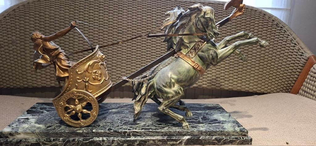 Prachtig zwaar zamac beeld, Antiek en Kunst, Ophalen