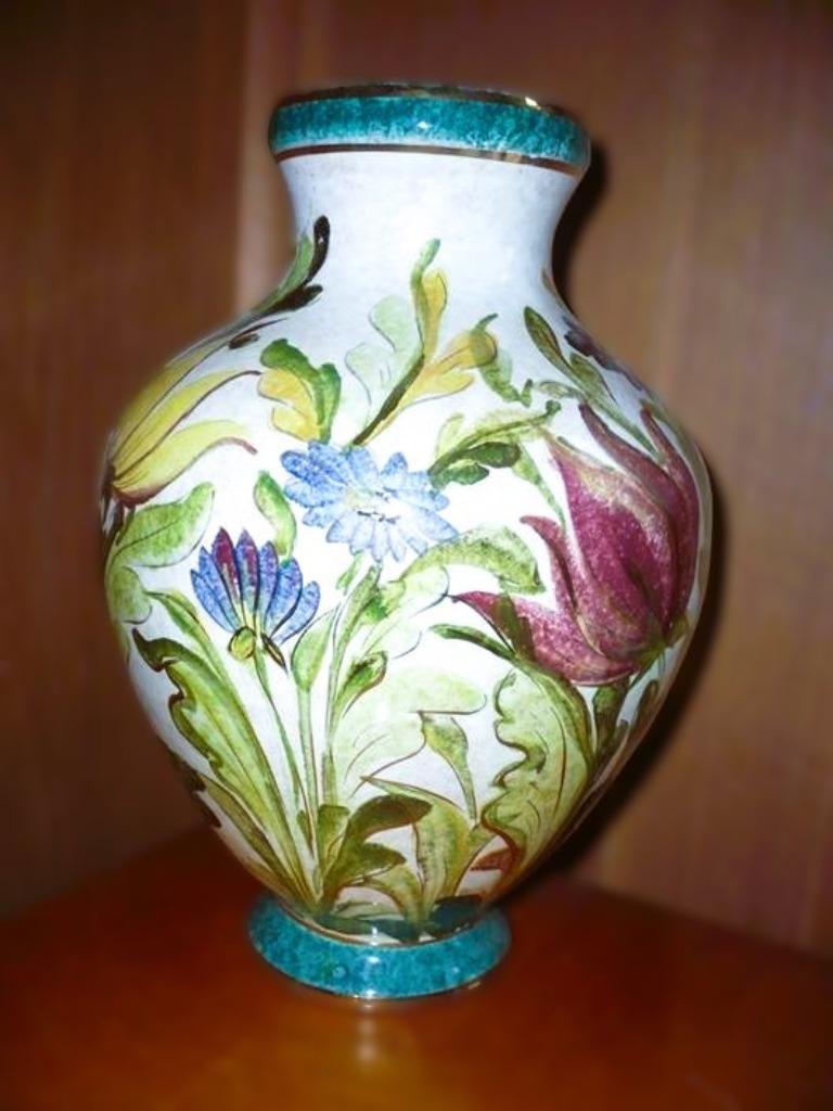 Vase à motif floral multicolore (vase), Enlèvement